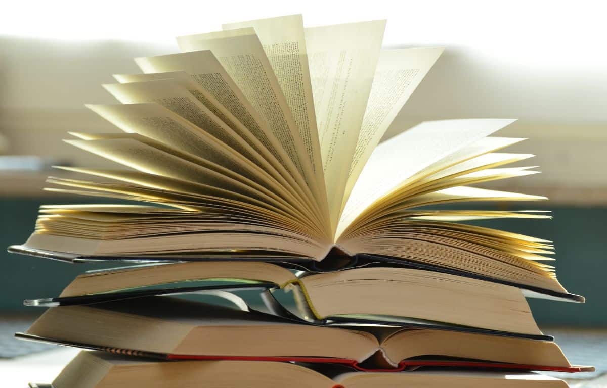 10 Business Books That Every Beginner Should Read